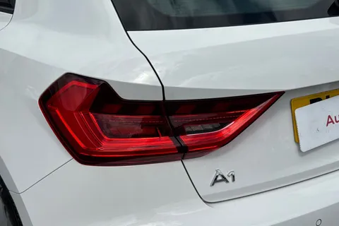 PG23KHF Audi A1 Sport 25 TFSI 95 PS 5-speed Thumbnail #8