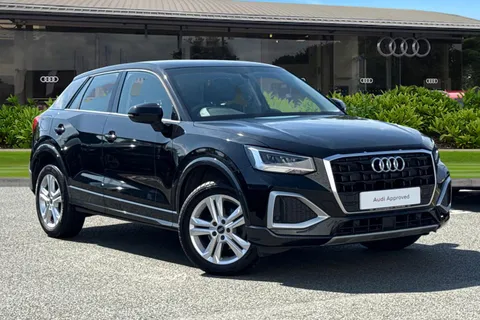 Audi Q2 Sport 30 TDI  116 PS 6-speed