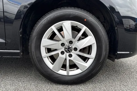 DA24CVD Volkswagen Caddy 2.0 TDI 122PS Commerce Pro Van DSG Thumbnail #10