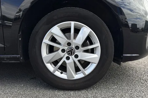 DF24CBO Volkswagen Caddy 2.0 TDI 102PS Commerce Pro Van Thumbnail #10