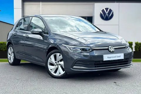 Volkswagen Golf MK8 Hatchback 5-Dr 2.0TDI (150ps) Style DSG | Driving profile selection