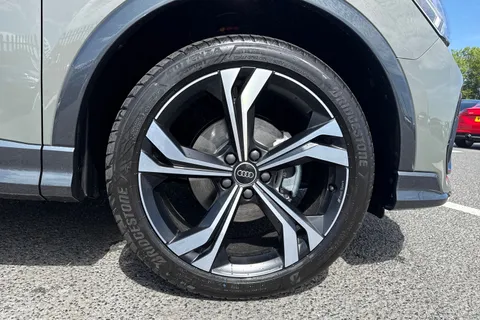 Audi Q3 1.5 TFSI CoD 35 Black Edition S Tronic Euro 6 (s/s) 5dr Thumbnail #10