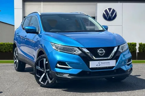 Nissan Qashqai 1.3 DIG-T N-Motion Euro 6 (s/s) 5dr