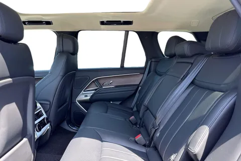 Land Rover Range Rover 3.0 D300 MHEV HSE Auto 4WD Euro 6 (s/s) 5dr Thumbnail #5