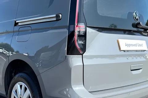 DE24SXX Volkswagen Caddy 2.0 TDI 122PS Commerce Pro Van DSG Thumbnail #8