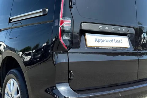 DG24NUE Volkswagen Caddy 2.0 TDI 102PS Commerce Pro Van Thumbnail #8
