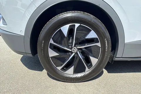 Volkswagen ID.4 Pro 77kWh Match Auto 5dr Thumbnail #11