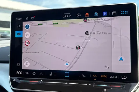 Volkswagen ID.4 Pro 77kWh Match Auto 5dr Thumbnail #17