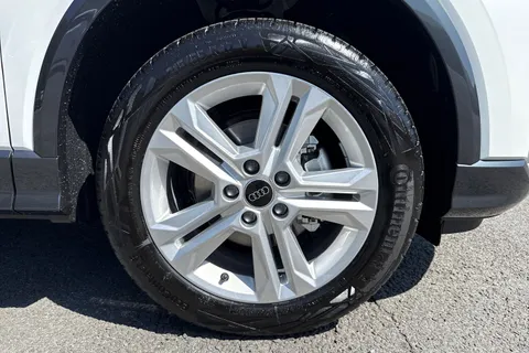 Audi Q2 1.0 TFSI 30 Sport Euro 6 (s/s) 5dr Thumbnail #10