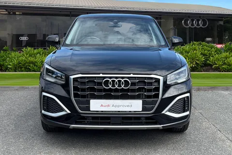 MT74JVL Audi Q2 Sport 30 TFSI 116 PS 6-speed Thumbnail #6