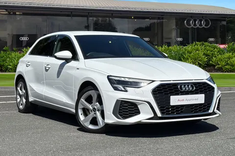 Audi A3 S line 35 TFSI 150 PS S tronic