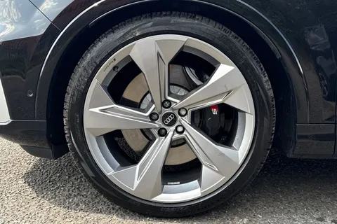 MA70LLR Audi SQ7 4.0 TDI V8 Tiptronic quattro Euro 6 (s/s) 5dr Thumbnail #11