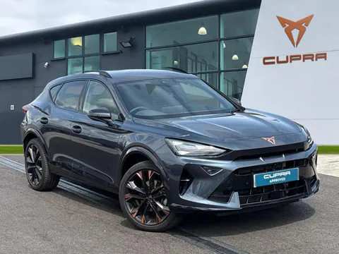 CUPRA Formentor 1.5 e-HYBRID (204ps) V3 DSG ** FULL BLACK LEATHER **