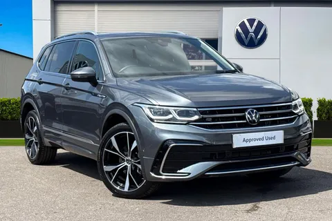 Volkswagen Tiguan Allspace 2.0TDI (150ps) R-Line DSG⭐Sunroof, Leather, Towbar,  Rear view camera⭐