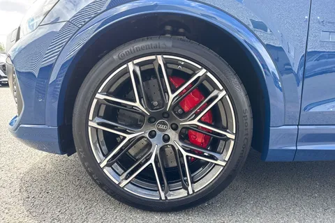 DV25ENR Audi RS Q8 SUV performance Carbon Black   640 PS tiptronic Thumbnail #11