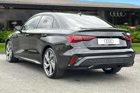 Audi A3 1.5 TFSI 35 Black Edition S Tronic Euro 6 (s/s) 4dr Thumbnail #3