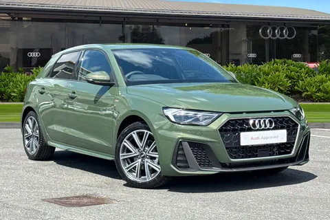 Audi A1 S line 30 TFSI  116 PS 6-speed