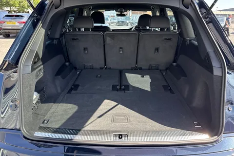 KO74UPN Audi Q7 SUV Black Edition 50 TDI quattro 286 PS tiptronic Thumbnail #7