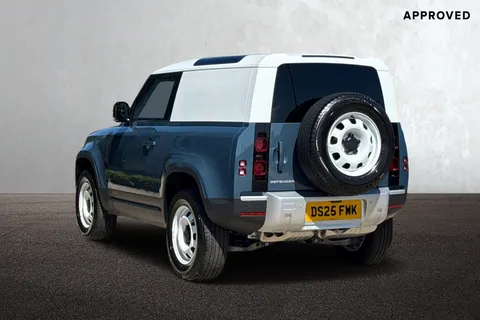 DS25FWK Land Rover Defender 90 3.0 D250 MHEV S Hard Top SUV 3dr Diesel Auto 4WD SWB Euro 6 (s/s) (250 ps) Thumbnail #3
