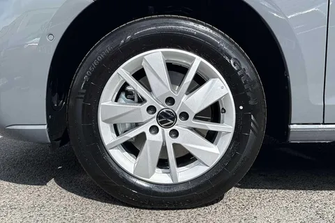 BP25AKV Volkswagen Caddy Maxi 2.0TDI 102PS C20 Cargo Commerce Pro-Tech Pack 2025 Thumbnail #6