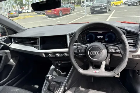  Audi A1 1.0 TFSI 25 Black Edition Sportback Euro 6 (s/s) 5dr Thumbnail #13