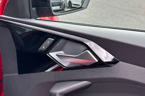  Audi A1 1.0 TFSI 25 Black Edition Sportback Euro 6 (s/s) 5dr Thumbnail #18