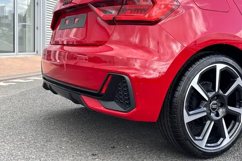  Audi A1 1.0 TFSI 25 Black Edition Sportback Euro 6 (s/s) 5dr Thumbnail #31