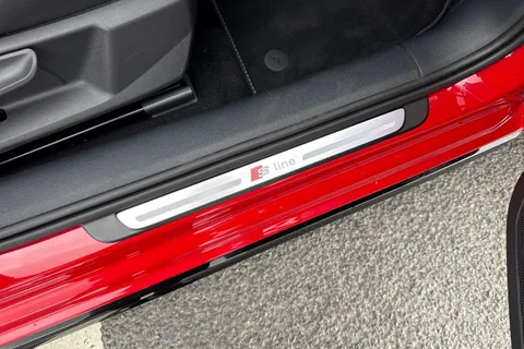  Audi A1 1.0 TFSI 25 Black Edition Sportback Euro 6 (s/s) 5dr Thumbnail #40