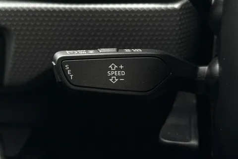  Audi A1 1.0 TFSI 25 Black Edition Sportback Euro 6 (s/s) 5dr Thumbnail #52