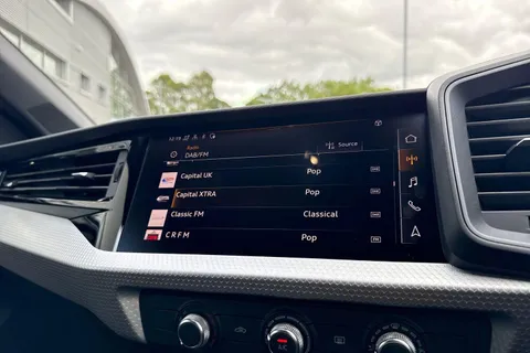  Audi A1 1.0 TFSI 25 Black Edition Sportback Euro 6 (s/s) 5dr Thumbnail #56