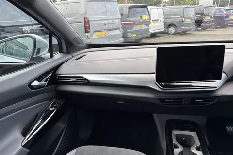  Volkswagen ID.4 Pure 52kWh Match Auto 5dr Thumbnail #20