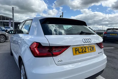 PL22YZW Audi A1 Technik 30 TFSI  110 PS S tronic Thumbnail #8