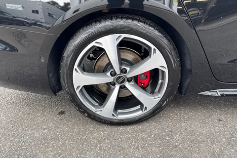 Audi A6 Avant 2.0 TDI Edition 1 S Tronic quattro Euro 6 (s/s) 5dr Thumbnail #11