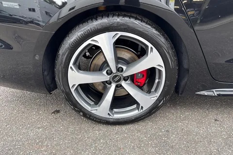 Audi A6 Avant 2.0 TDI Edition 1 S Tronic quattro Euro 6 (s/s) 5dr Thumbnail #13