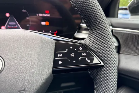 Audi A6 Avant 2.0 TDI Edition 1 S Tronic quattro Euro 6 (s/s) 5dr Thumbnail #27