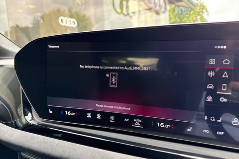 Audi A6 Avant 2.0 TDI Edition 1 S Tronic quattro Euro 6 (s/s) 5dr Thumbnail #39