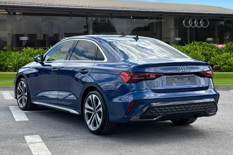 Audi A3 1.5 TFSI 35 S line S Tronic Euro 6 (s/s) 4dr Thumbnail #3