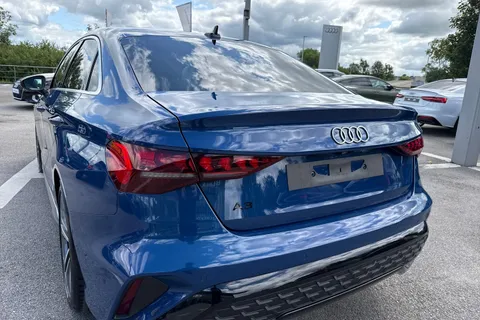 Audi A3 1.5 TFSI 35 S line S Tronic Euro 6 (s/s) 4dr Thumbnail #8