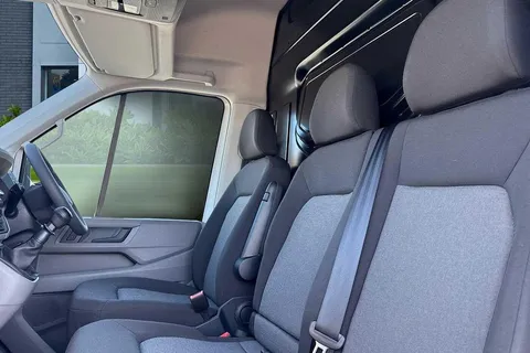 DG74YDH Volkswagen Crafter 2.0 TDI 140PS Commerce Plus High Roof Van Thumbnail #11