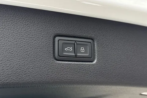  Audi SQ7 4.0 TFSI V8 Vorsprung Tiptronic quattro Euro 6 (s/s) 5dr Thumbnail #25