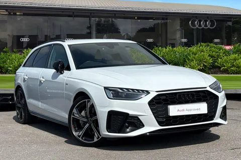 Audi A4 Avant Avant Black Edition 40 TFSI 204 PS S tronic