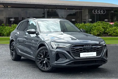 Audi Q8 Black Edition 55 e-tron quattro 300,00 kW