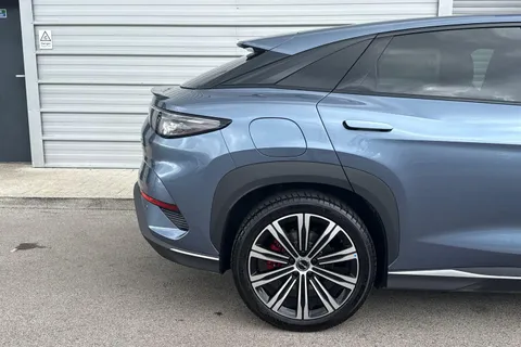 BYD Sealion 7 91.3kWh Excellence Auto AWD 5dr Thumbnail #23