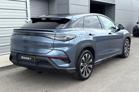 BYD Sealion 7 91.3kWh Excellence Auto AWD 5dr Thumbnail #26