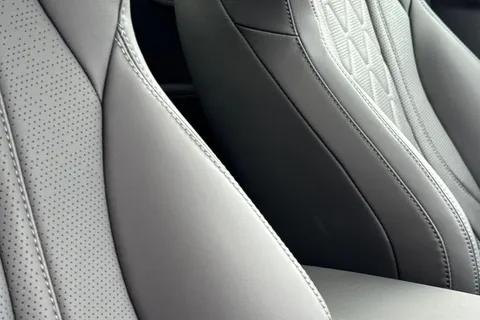 BYD Sealion 7 91.3kWh Excellence Auto AWD 5dr Thumbnail #31