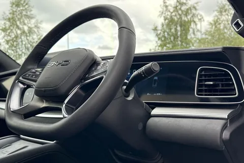 BYD Sealion 7 91.3kWh Excellence Auto AWD 5dr Thumbnail #33