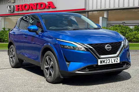 Nissan Qashqai 1.3 DiG-T MH N-Connecta 5dr