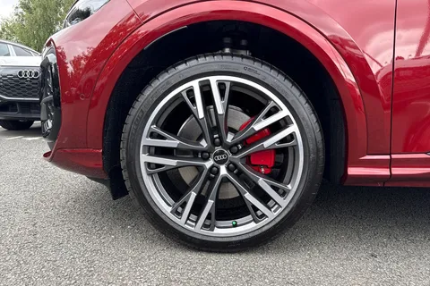  Audi Q5 2.0 TDI Edition 1 Sportback S Tronic quattro Euro 6 (s/s) 5dr Thumbnail #7
