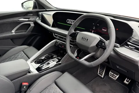  Audi Q5 2.0 TDI Edition 1 Sportback S Tronic quattro Euro 6 (s/s) 5dr Thumbnail #8