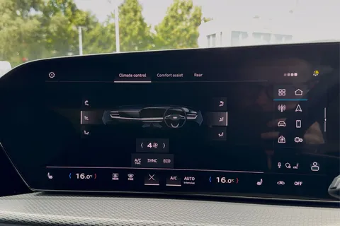  Audi Q5 2.0 TDI Edition 1 Sportback S Tronic quattro Euro 6 (s/s) 5dr Thumbnail #19